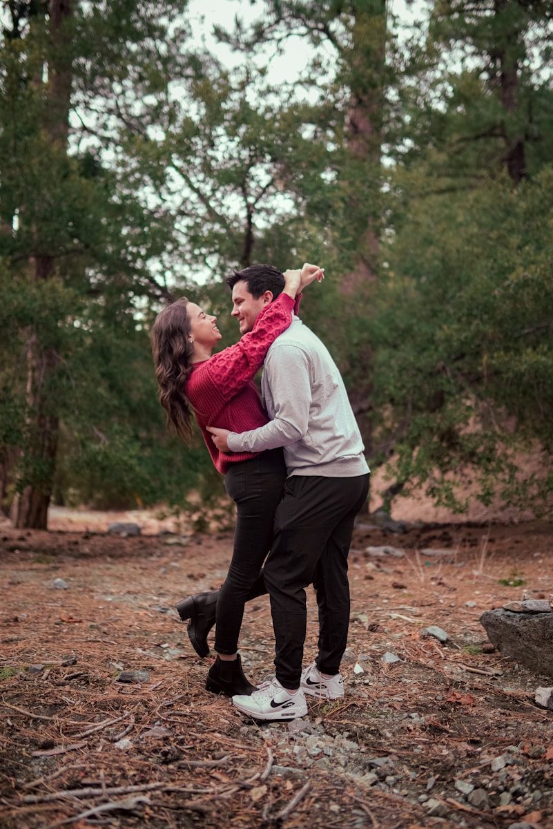 Aries y Tauro: ¿Fuego y Tierra hacen buena pareja?