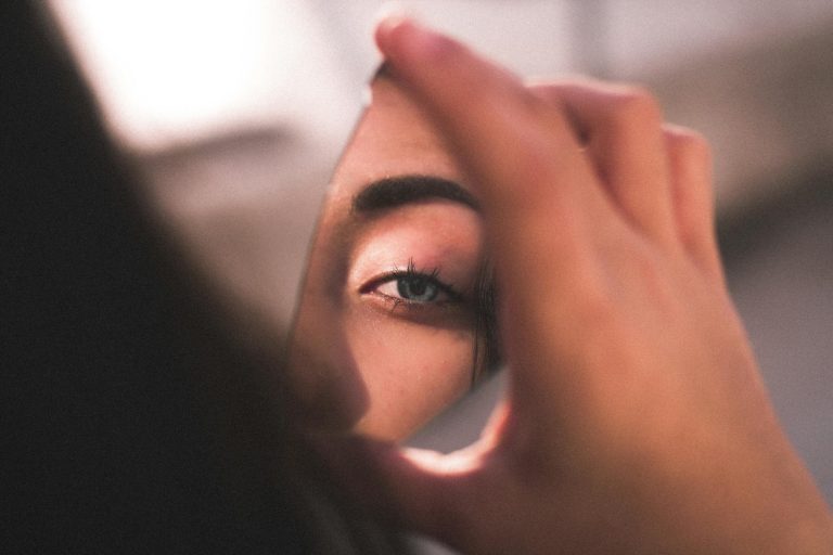 Soñar con espejos: significado e interpretación soñar con espejos